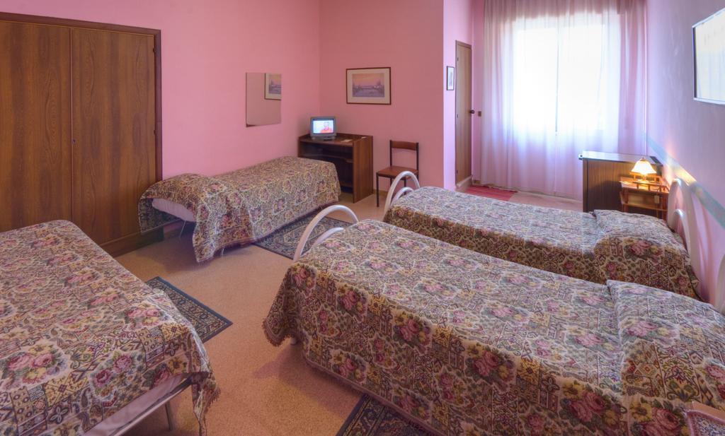 La Ruota Dei Pavoni Hotel